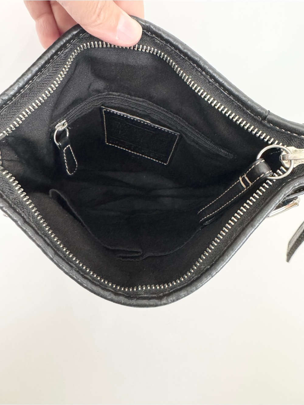 Vintage Coach Soho Signature Slim Jacquard Duffle Hobo Shoulder Bag Black #3577 - Picture 6 of 16